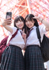 SPAY-524 Mちゃん&Hちゃん