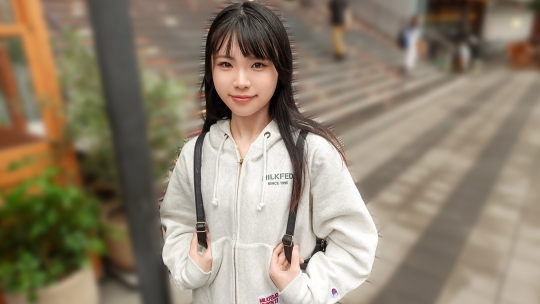 SIRO-5650 令和世代のセックスを見ろ！某有名テーマパークで働く19歳が応募してきた！セックスに興味津々で愛嬌抜群！ハニカム顔も可愛い！敏感過ぎる性感帯は若さなのか？！セックスポテンシャルが高すぎる！ 【初撮り】ネットでAV応募→AV体験撮影 2530